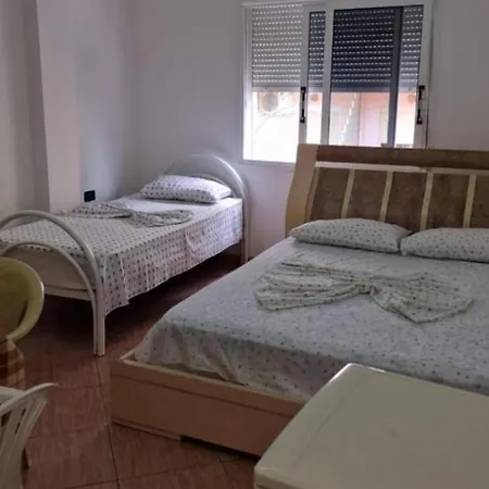 Vila Hazbi Tare Appart hôtel